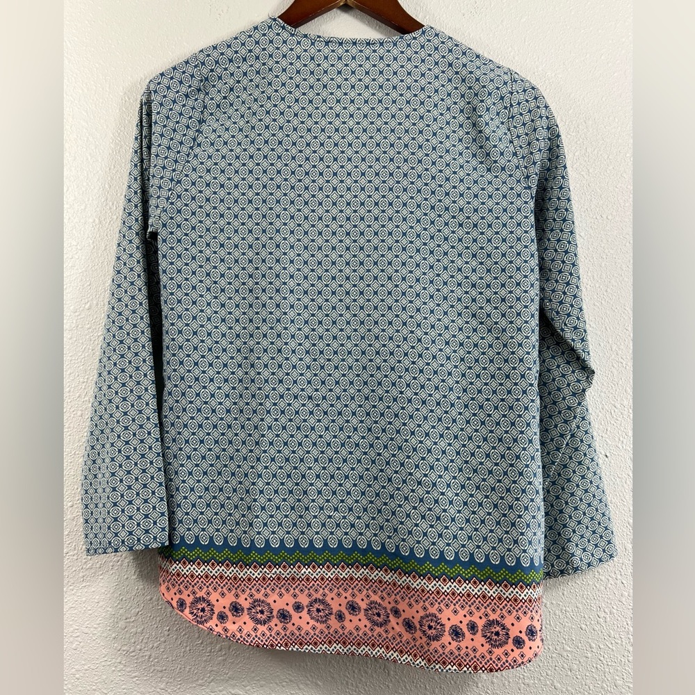 Renee C Landry Cross Front Abstract Print Blouse Drape Top Size Small - Picture 3 of 11